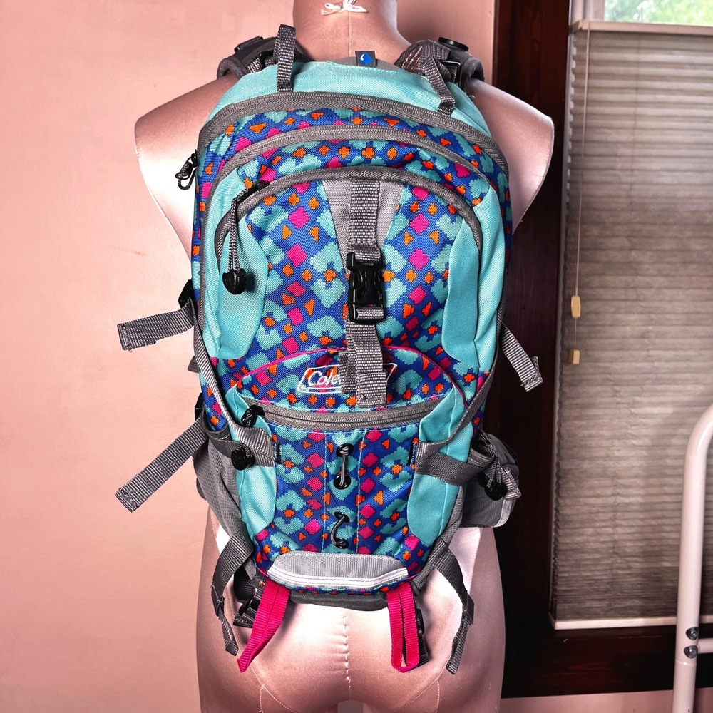 Coleman Kids Hydration Hiking Backpack Teal Geometric Padded Waist Belt 17in